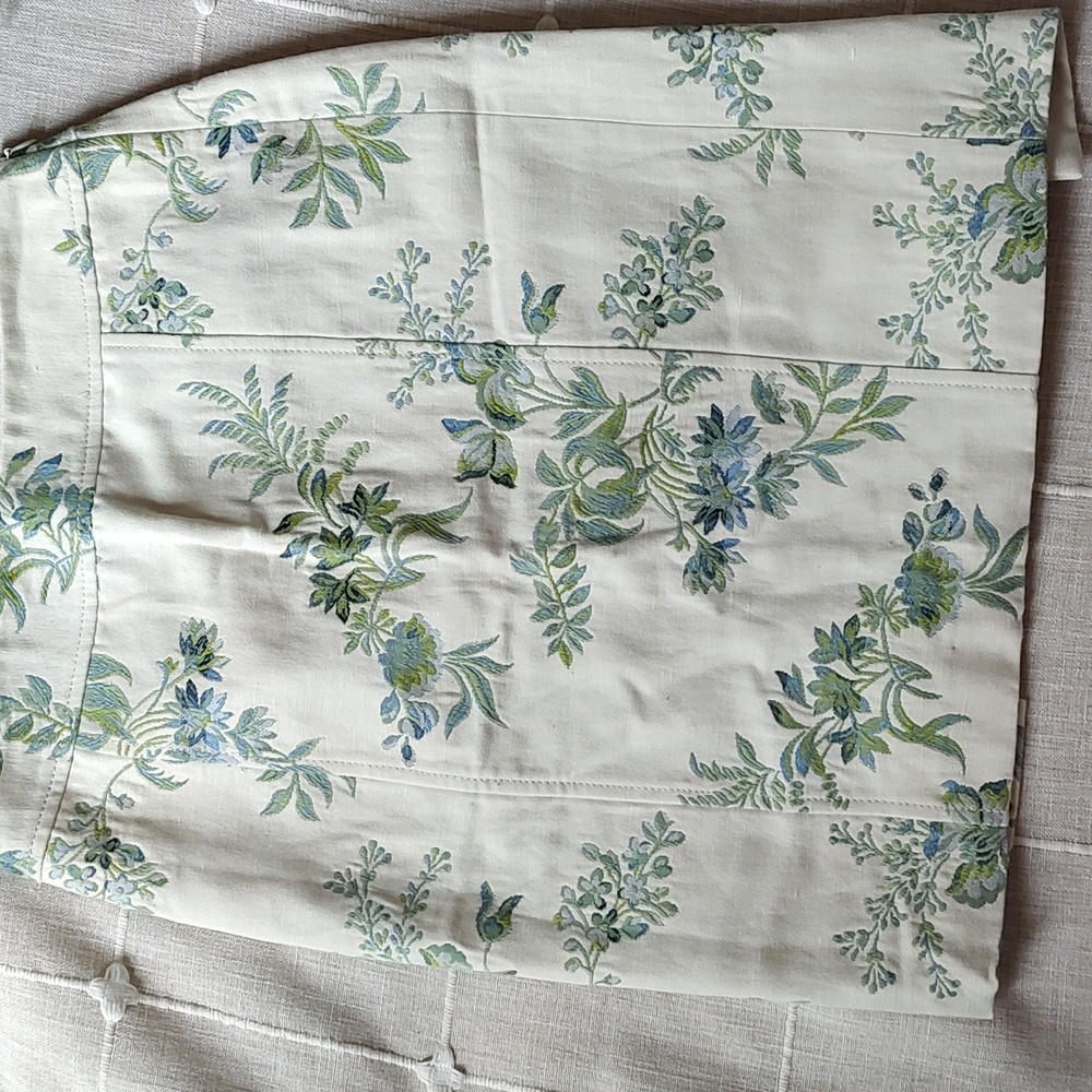 Anne Taylor lined skirt. Size 4
